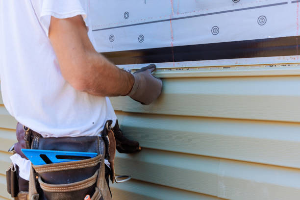 Trusted Storm Damage Siding Repair service in Winnetka, IL - Squared Siding