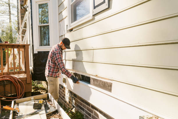 Top rated local Storm Damage Siding Repair specialists in Winnetka, IL
